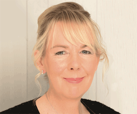 Angela Duhr, Dipl. Psychologin, 
Leiterin Zentraler Psychologischer Dienst 
der Kinder- und Jugendmedizin 
im Eltern-Kind-Zentrum Prof. Hess